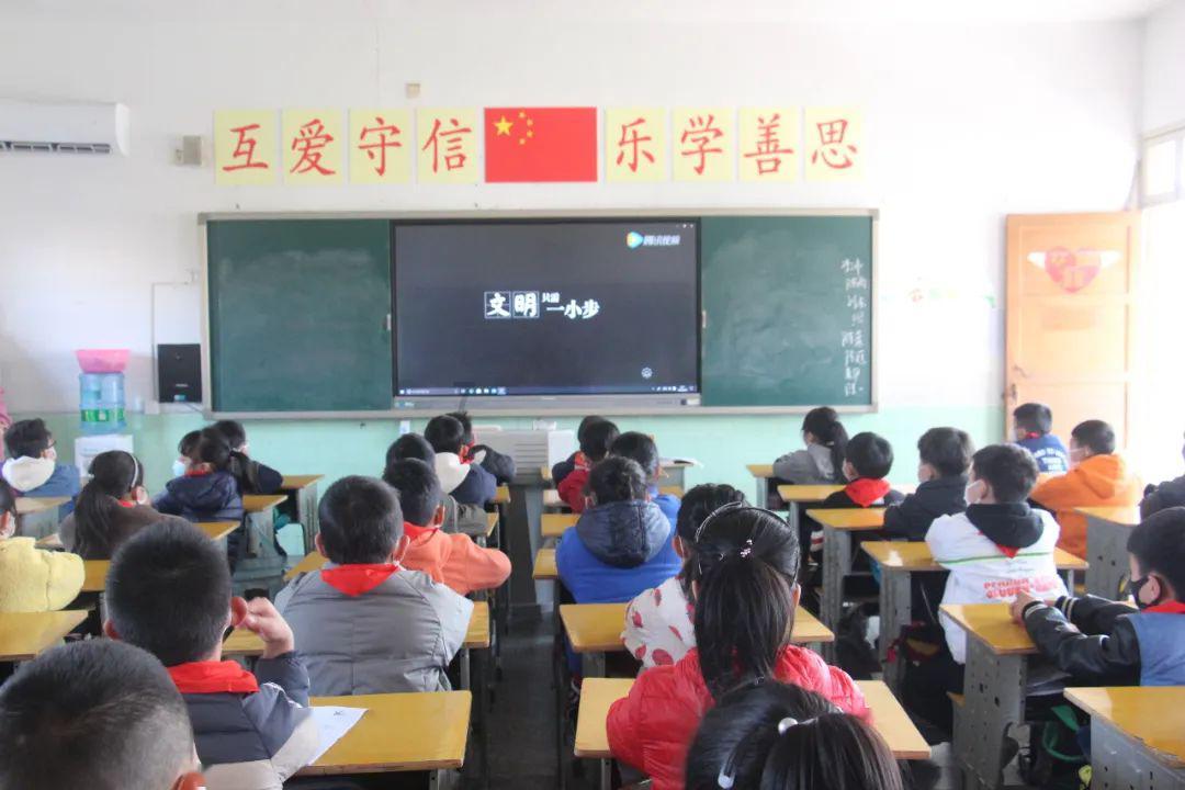 求职、创业、就业培训……这些事温暖了我们整个2023年